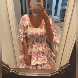 BRAND NEW FLORAL DRESS!!